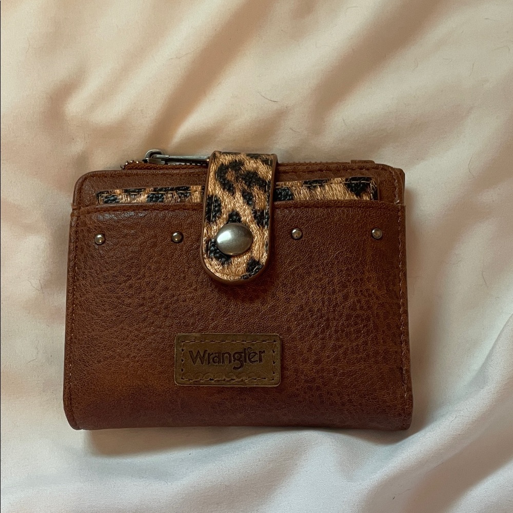 Wrangler Tan Wallet with Leopard Detail